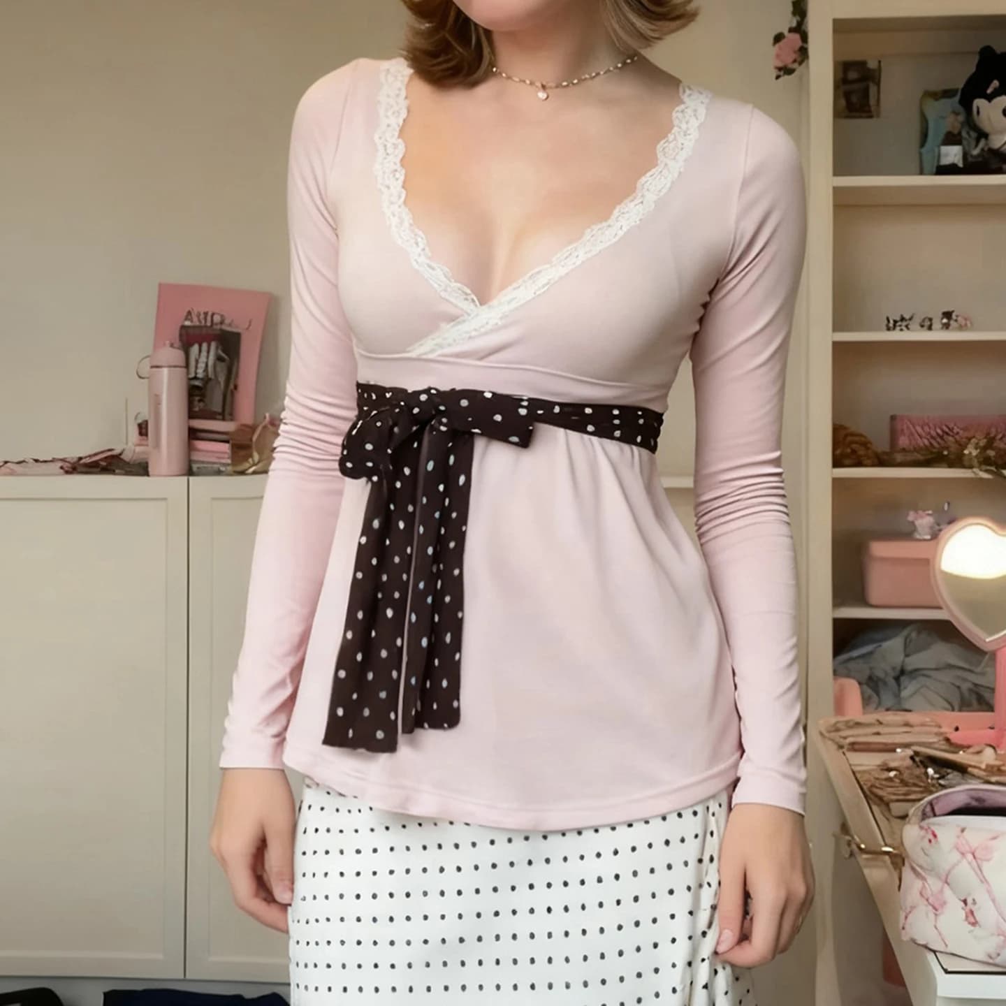 SUCHCUTE Top a Linea A con Patchwork in Pizzo e Pois, Scollo a V, Maniche Lunghe, T-Shirt Casual Primaverile, Abbigliamento Y2k