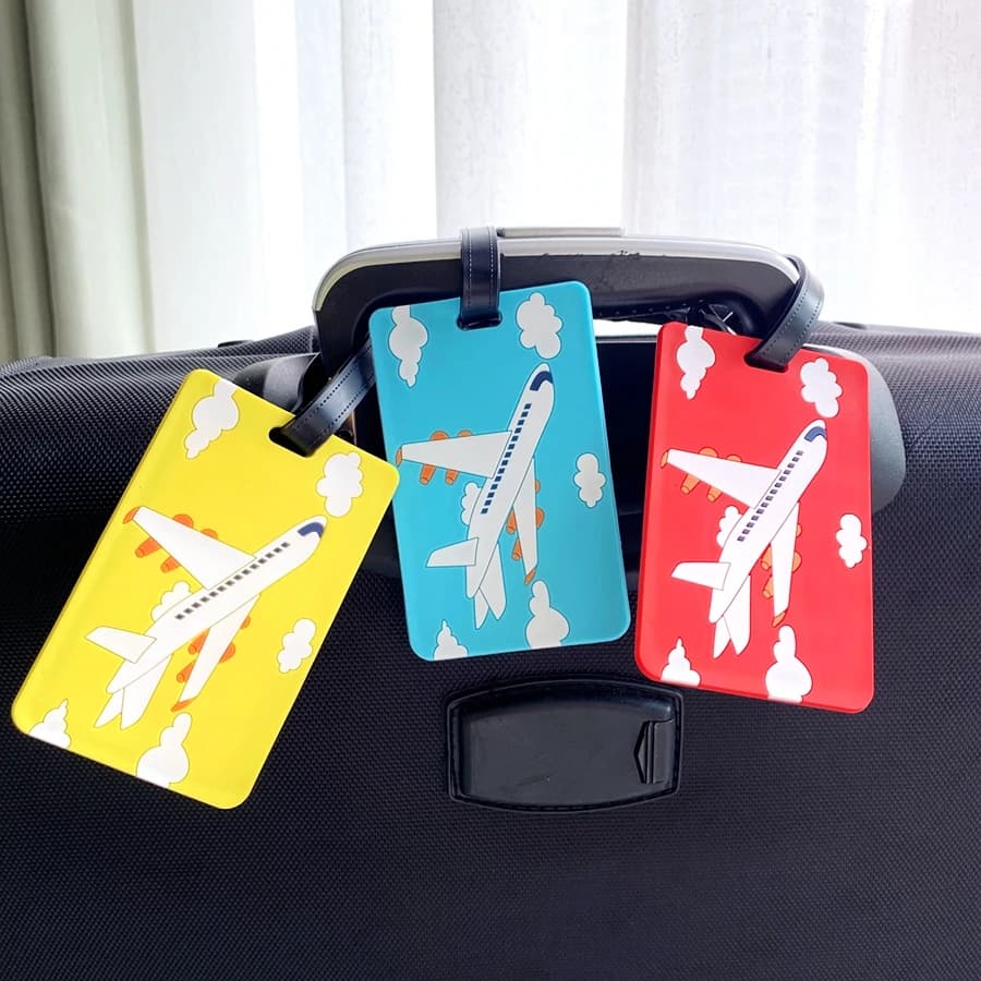 1pc/3pcs Etichetta per bagagli in PVC, targhetta per nome del bagaglio da viaggio, valigia da viaggio, aeroporto da viaggio, zaino per bagagli della stazione, etichetta d'imbarco, da appendere