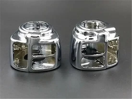 Copertura Cromata per Interruttori Manubrio Moto per Harley Softail Dyna Sportster V-rod FXST 96-12
