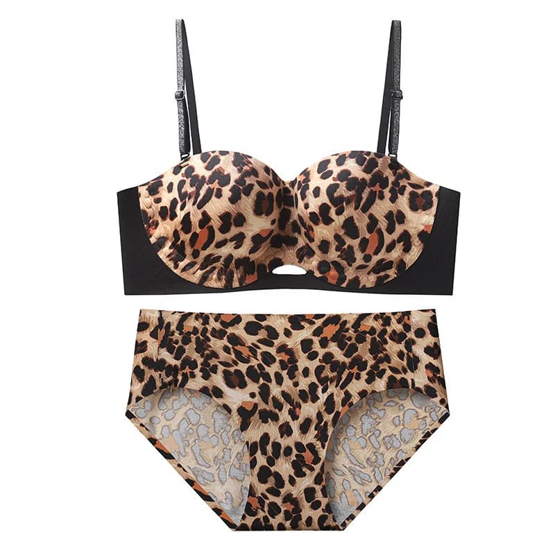 KUCLUT Invisible Strapless Bra Soft Support Foundation Liquid Lingerie Anti-Slip Gathered Push-Up Comfortable Underwear