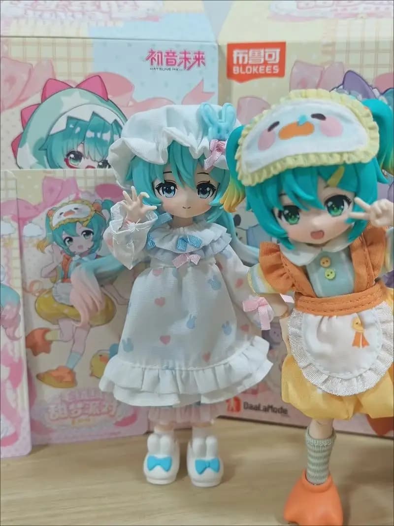 2026 New Blokees Hatsune Miku 02 Daalamode Series Fluffy Sweet Dream Party Figures Model Kits Collection Decoration Toys Gifts