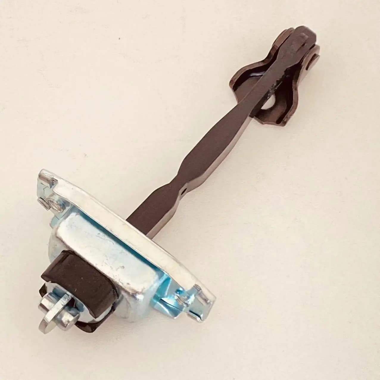 Tappo della cinghia di controllo della porta anteriore sinistro destro per Toyota Camry 68610-06080