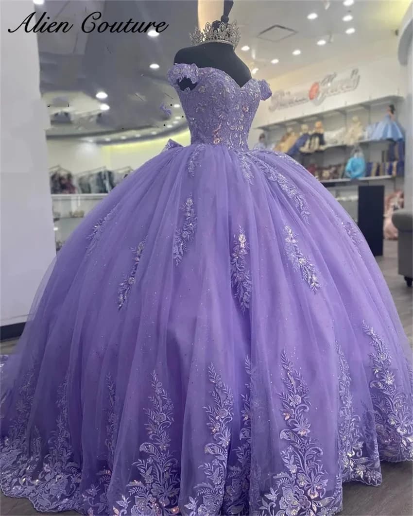 Abito Quinceanera in tulle viola di lusso 2024 Abito da ballo con fiocco in rilievo Applique Abito da compleanno Abiti da 15 anni Personalizzato