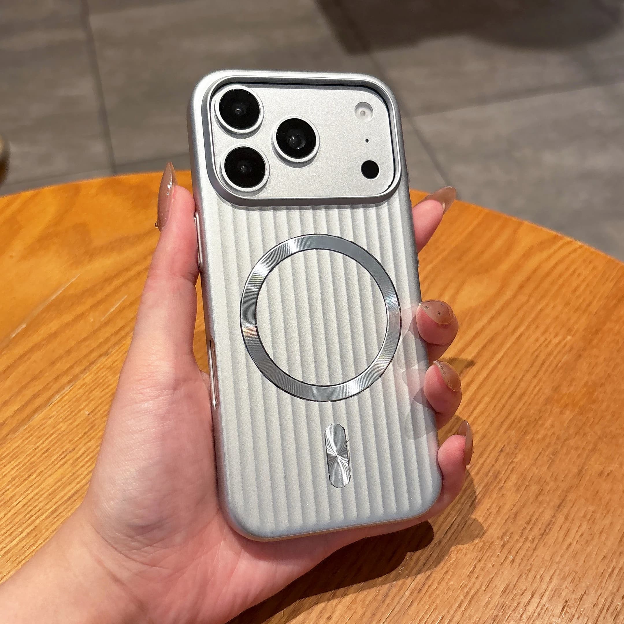 Corrugated Pattern for Magsafe Magnetic Wireless Charge Matte Case for IPhone 18 17 Air 15 16 14 Plus 13 12 11 Pro Max PC Cover