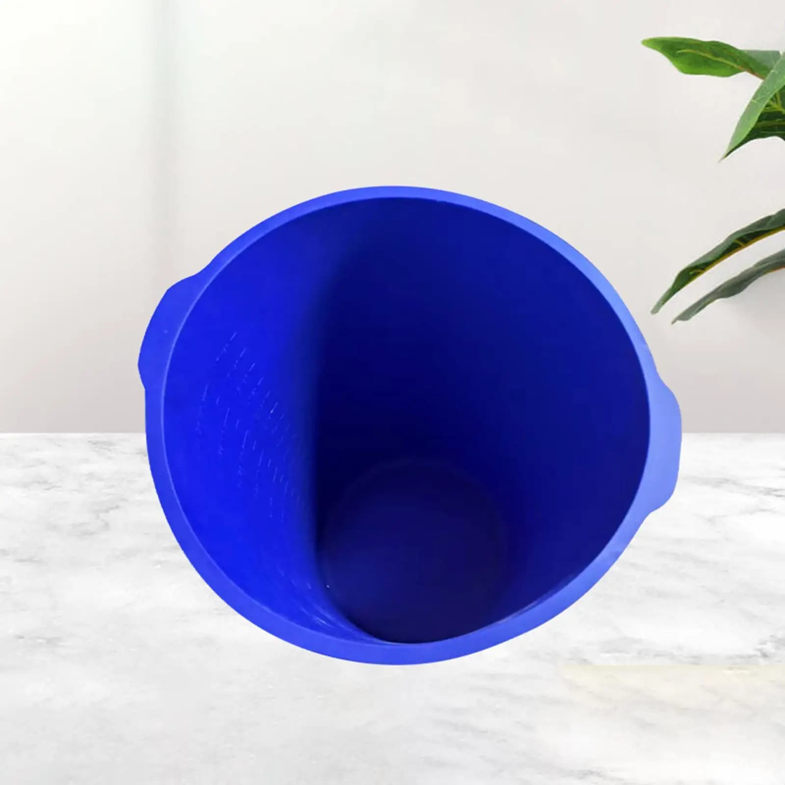Construction of commercial planter with reusable antiqued bucket with bucket coating