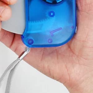 Torcia autogenerante portatile da 1 pezzo per uso domestico Torcia ricaricabile per illuminazione notturna a LED portatile antipioggia da campeggio esterna