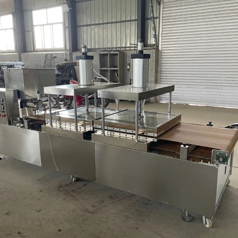 Macchina per pancake Macchina per arrostire commerciale Cottura di torte grandi Cottura nord macchina per torte grandi Torta fritta pasta Henan di seta