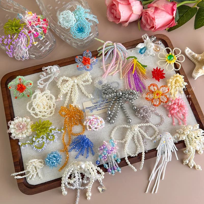DIY Korean Beaded Flower Shoe Charms Clear Crystal Jelly Shoes Accessories Removable Clips for Sneakers Flats Sweet Decorations