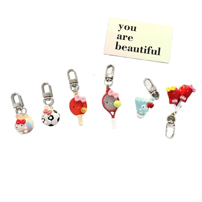 Moda Sanrio Hello Kitty Anime Portachiavi sportivo Set Mini racchetta da tennis Ping Pong Calcio Charms Kawaii Bag Accessori regalo