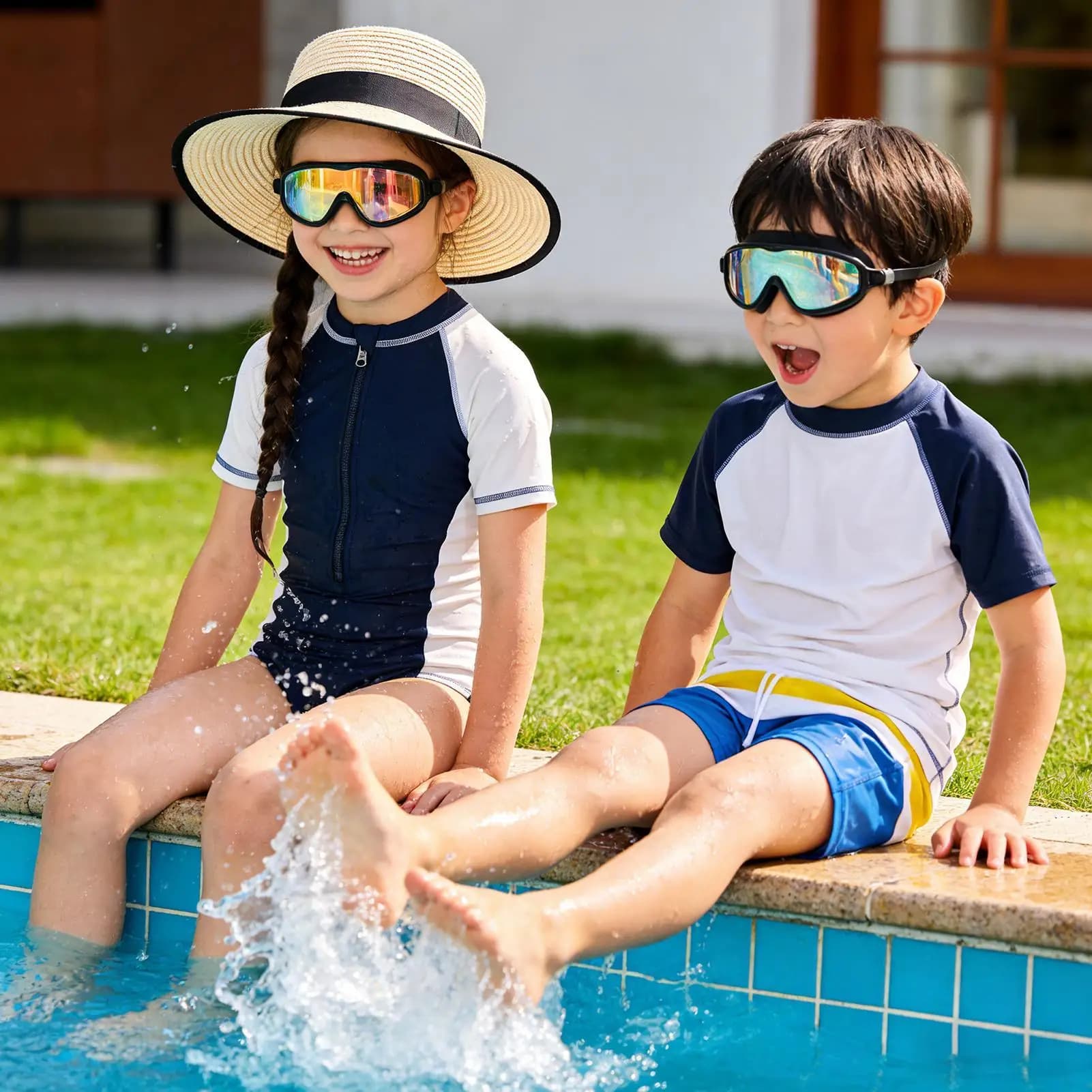 Occhialini da nuoto con tappi per le orecchie per bambini e bambine dai 3 ai 15 anni, montatura grande, visione HD, antiappannamento, senza perdite d'acqua, in silicone confortevole per lo snorkeling