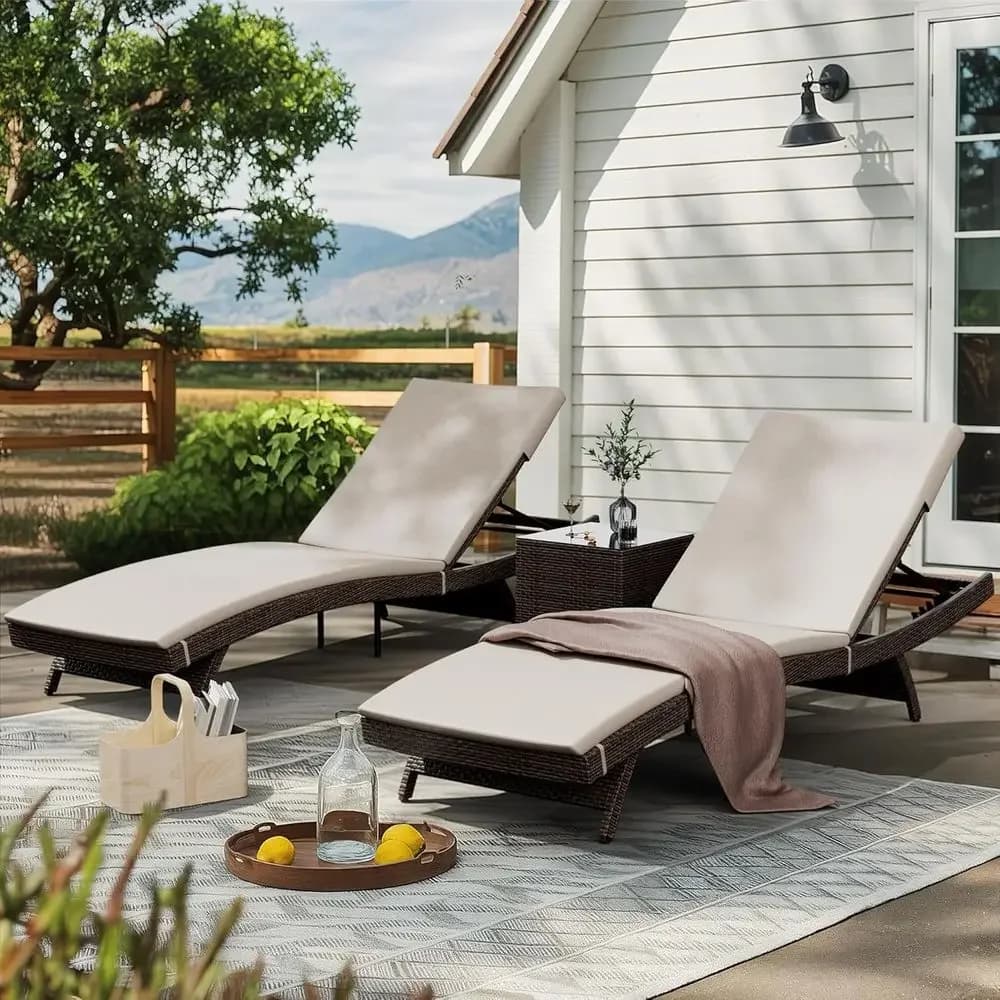Set di 3 Chaise Longue da Patio con Schienale Regolabile e Cuscino Rimovibile, Sedia da Piscina o Giardino