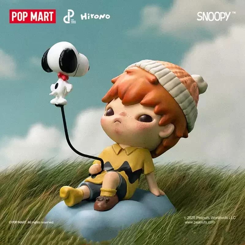 POP MART Hirono X Snoopy Figure Series Blind Box Anime Action Figure Guess Bag Ornamento Figurine Bambole Modello