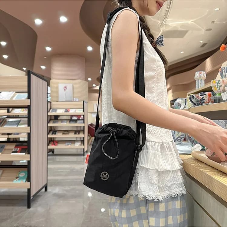 Borsa Sportiva in Nylon per Telefono, Unisex, Multifunzionale, Casual, a Tracolla, con Tasca per Bottiglia d'Acqua