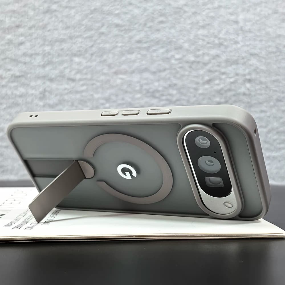 Staffa in metallo per custodia di ricarica magnetica Magsafe per Google Pixel 10 9 Pro XL 9A supporto acrilico opaco copertura del telefono antiurto