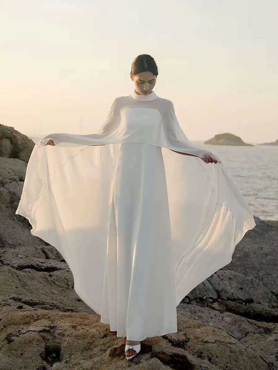 Abito da Sposa Bianco Senza Spalline a Due Pezzi, Vestito da Sposa Ultra-Fairy per Fidanzamento e Matrimonio, Abito da Sera Lungo con Gonna