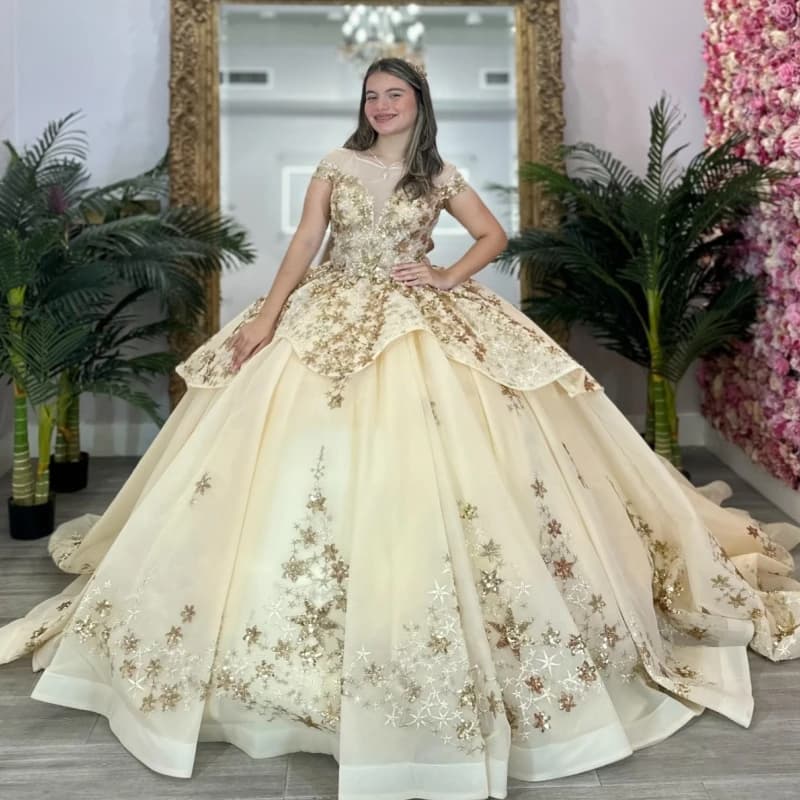 Abiti Quinceanera kaki con spalle scoperte Applique con paillettes Perline di pizzo Tull di cristallo Festa di compleanno Dolce 16 Abiti Abiti 15