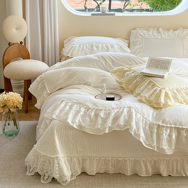 Set of Pizzo Bed Linen with Volant Style Korean Princess 100% Cotton, Set Quilted Cover, Set Bed Sheets and Loyalty 4 Pieces