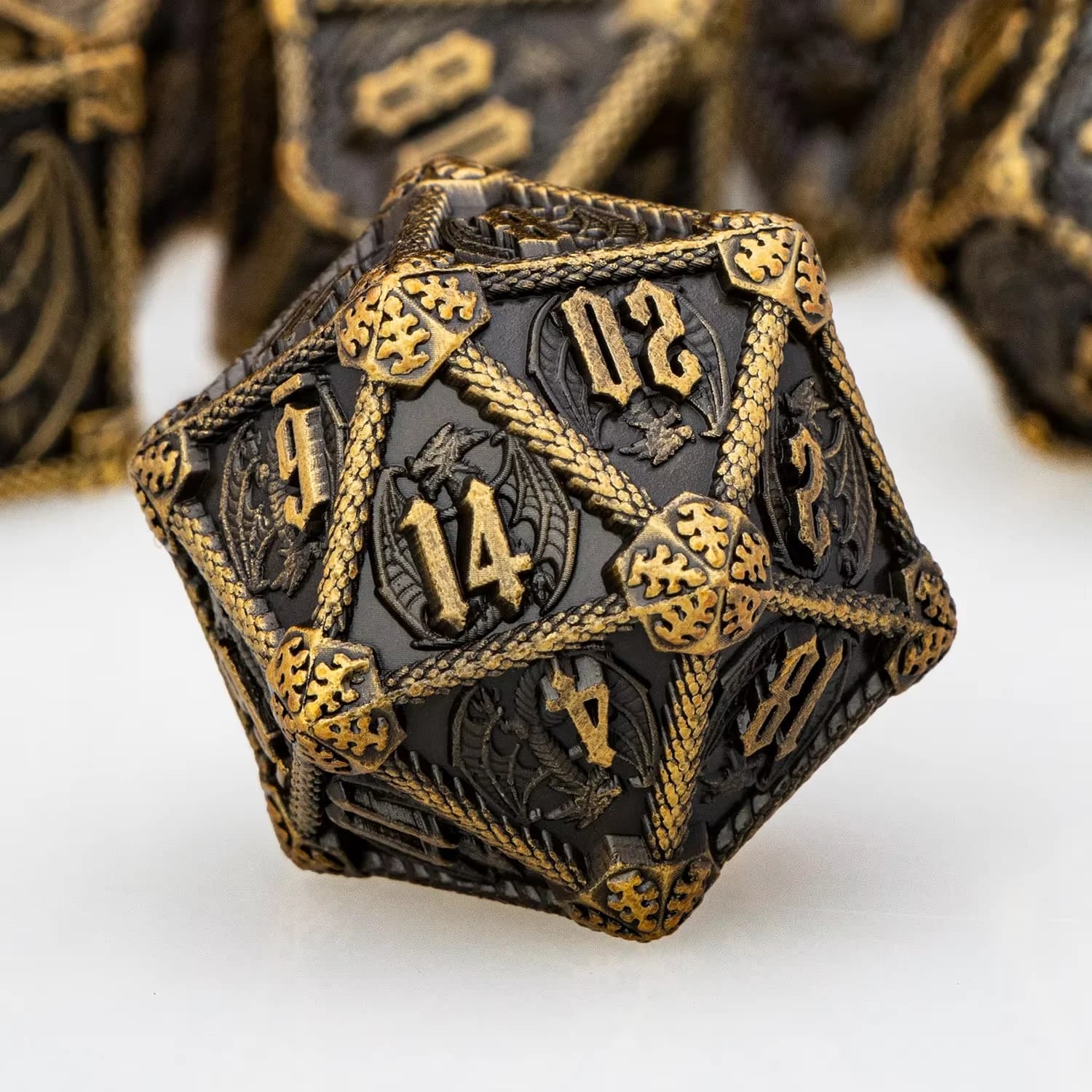 Set di Dadi D20 in Metallo Dorato Antico per D&D, Set di Dadi Poliedrici da 7 Pezzi per Dungeons and Dragons, Dadi per Giochi di Ruolo