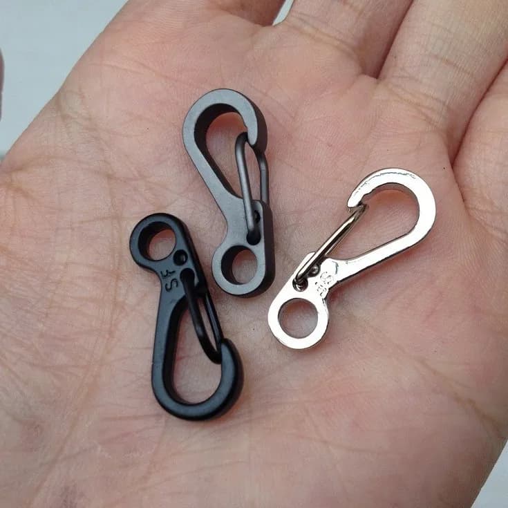 10Pcs EDC Survival Climbing SF Spring Backpack Clasps Keychain Mini Carabiner Paracord Gear Hooks Key Chain Camping Tools