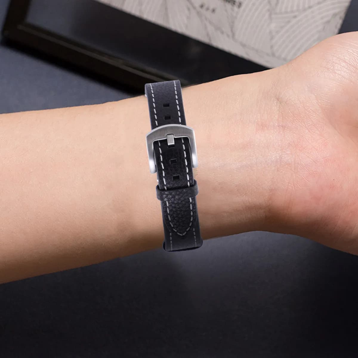 1Pcs High Quality Watch Strap 20Mm Compatible with Most Smartwatches and Analog Watches Stylish Comfortable Gift for Men