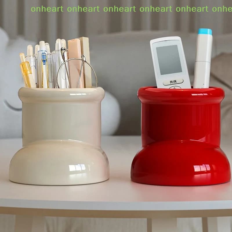 [C]Red Boots Christmas Decor Pen Holder Multi-Functional Desk Organizer Makeup Brush Holder Desktop Office Art Supplies Storage