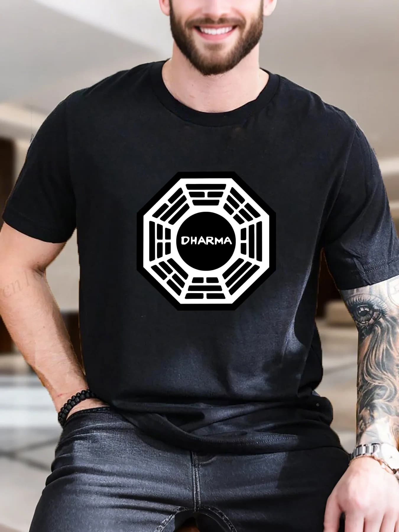 T-shirt in cotone da uomo con stampa ruota Dharma di nuova moda di arrivo T-shirt casual morbida e traspirante con simbolo buddista Trendy Streetwear per uomo