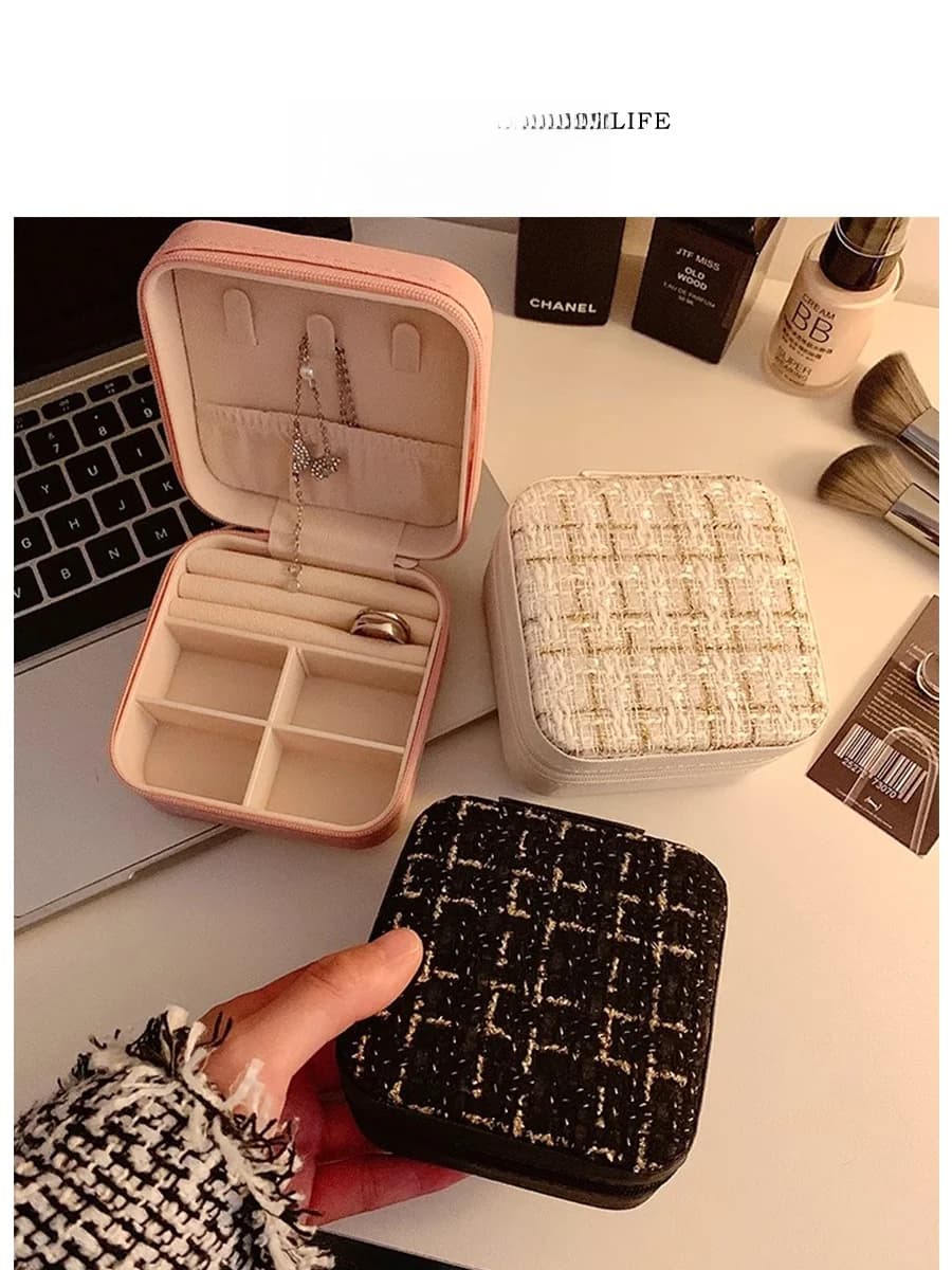 Tlife eglow Portable Jewelry Box, Vintage Creative Organizer for Necklaces and Rings, Small Bedroom Container
