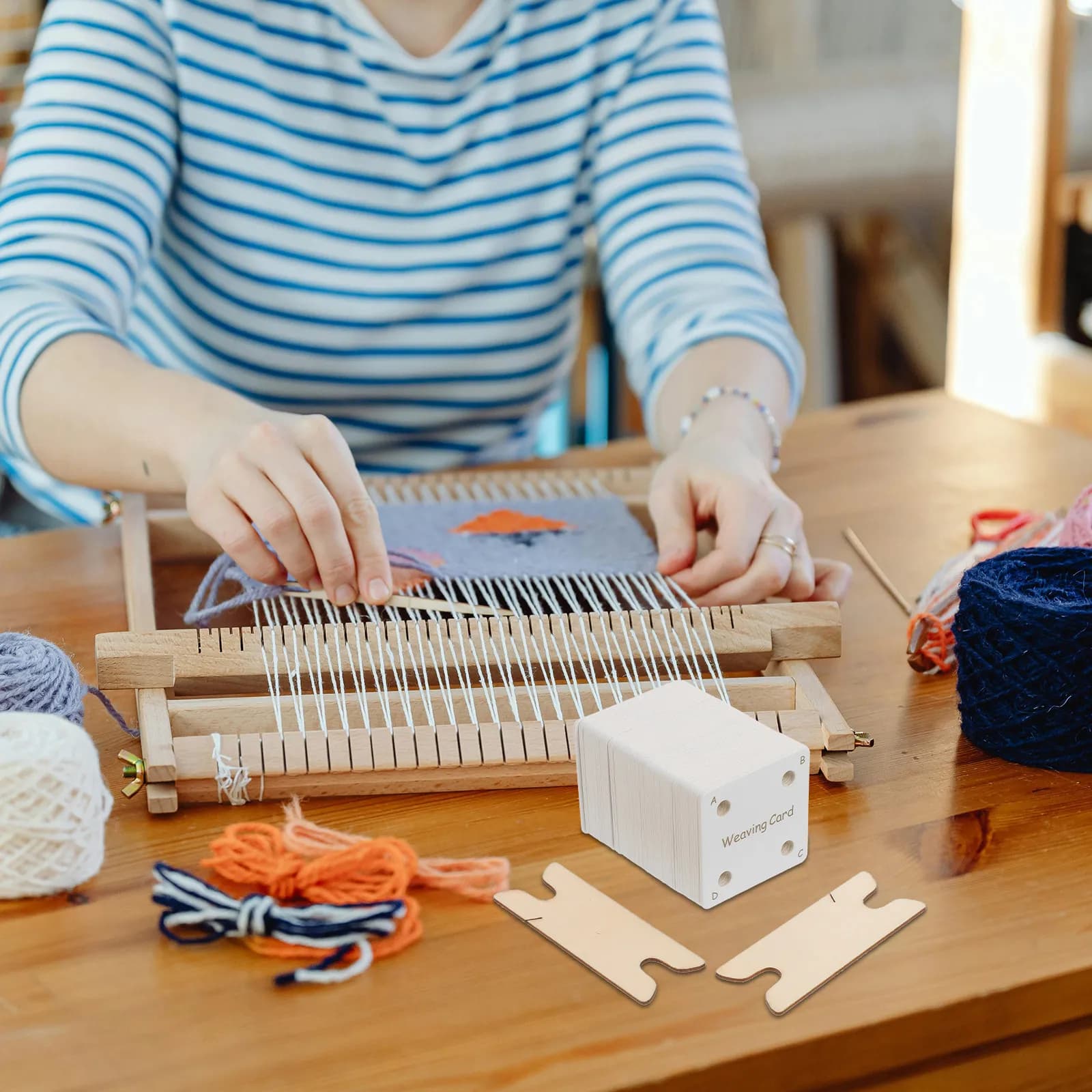 1Set Tablet Weaving Tool Kit Small Weaving Tablets Wood Shuttle Cards DIY Handcraft Loom Supplies Loom Knitting Cards
