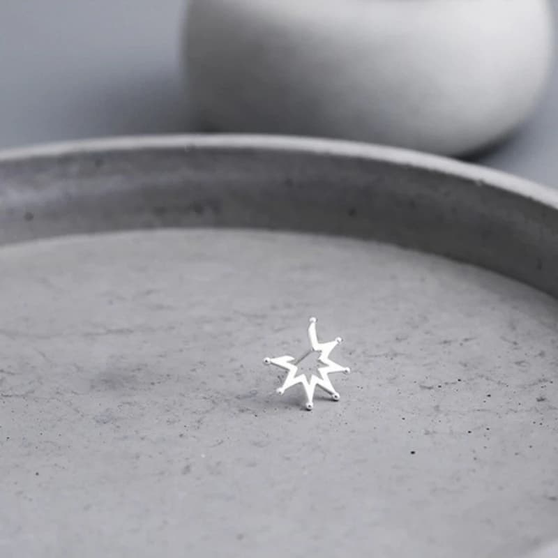 Orecchini a bottone con girasole in argento sterling 925, alla moda, semplici, unici, dal design squisito, regalo per ragazze, orecchini eleganti per le donne