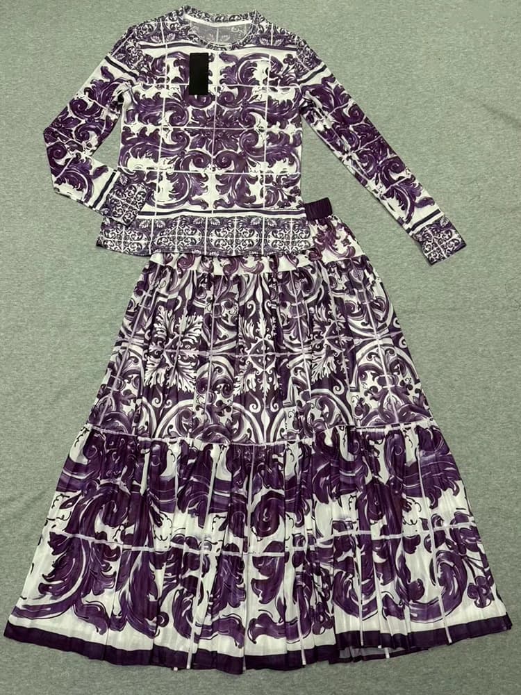 Top in long sleeve elastic mesh with blue and white reintro porcelain print, new two-piece dress with big skirt in women's elastic waist