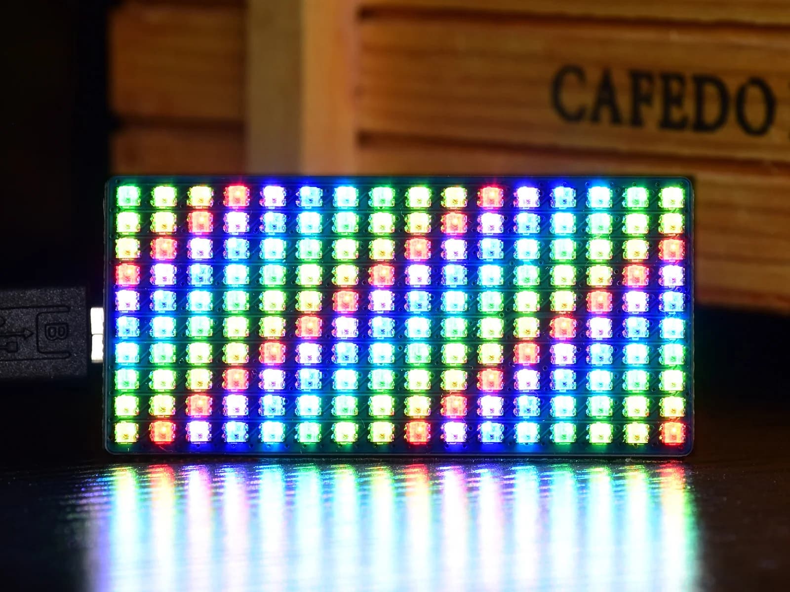 Raspberry Pi Pico LED Matrix HAT - Color display panel RGB 16x10 with 160 individual LEDs, programmable for Pico projects