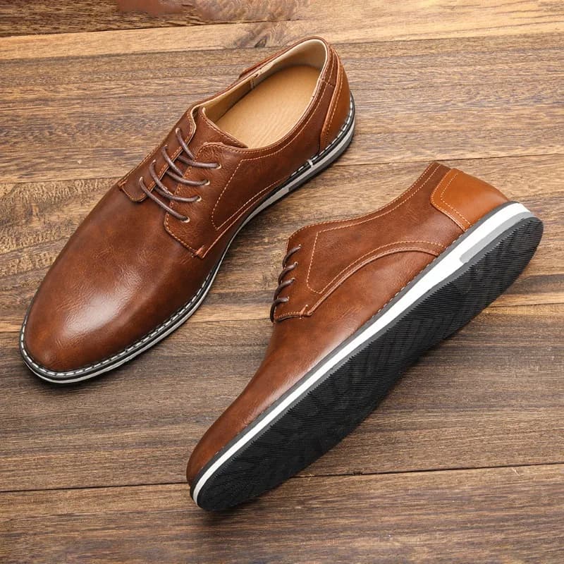 Scarpe casual in pelle da uomo Scarpe eleganti da lavoro di moda Mocasines Scarpe da guida comode per uomo Mocassini stringati Zapatos Casuales