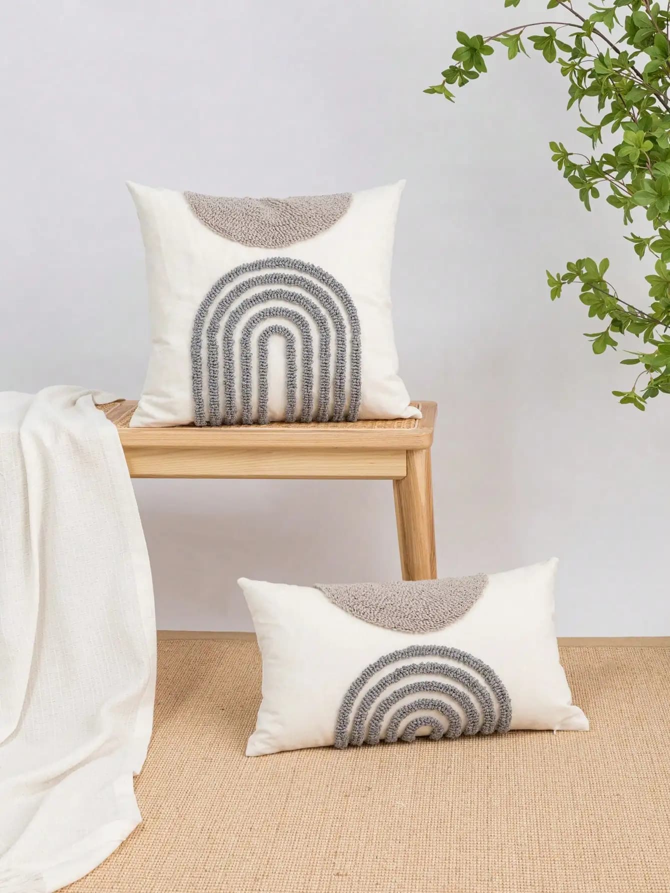 Throw pillow cover with semicircular geometric patterns, made of canvas, suitable for sofas in bedrooms and living rooms.