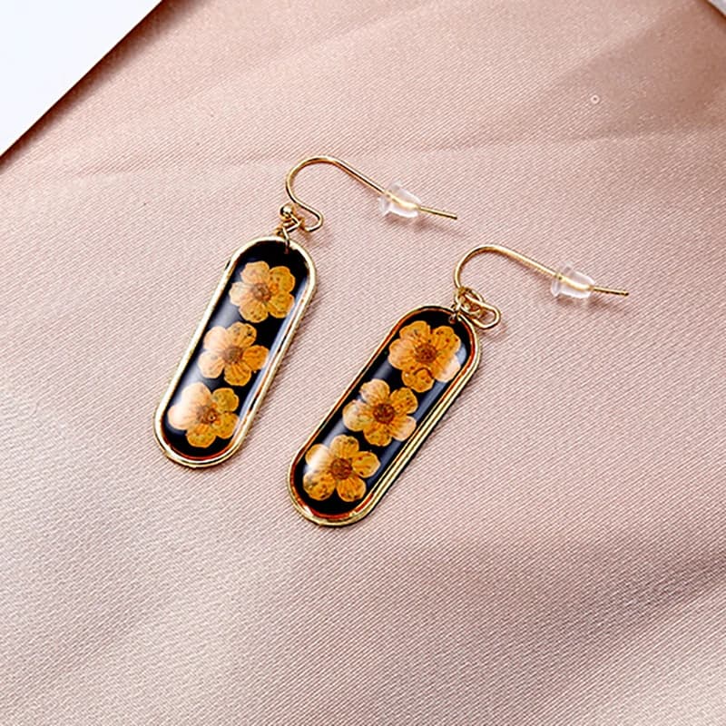 Orecchini Eleganti con Fiori Pressati, Orecchini Creativi con Fiori Veri Pressati in Resina Epossidica, Gioielli con Piante Naturali, Confezione Personalizzata all'Ingrosso
