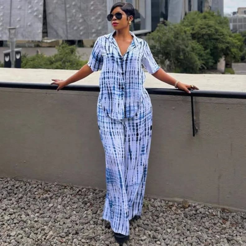 Completo Due Pezzi da Donna: Camicia a Maniche Corte con Colletto Rovesciato e Pantaloni Larghi a Vita Elastica, Stile Y2K Streetwear Casual