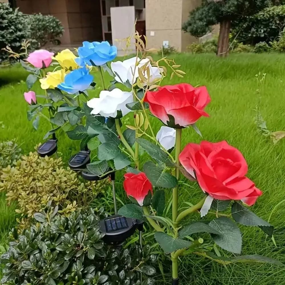 Lampada Solare a LED a Forma di Rosa, Decorazione Floreale Simulata, Luce Solare da Giardino per Esterni, Lampada Solare a Fiore Impermeabile per Patio