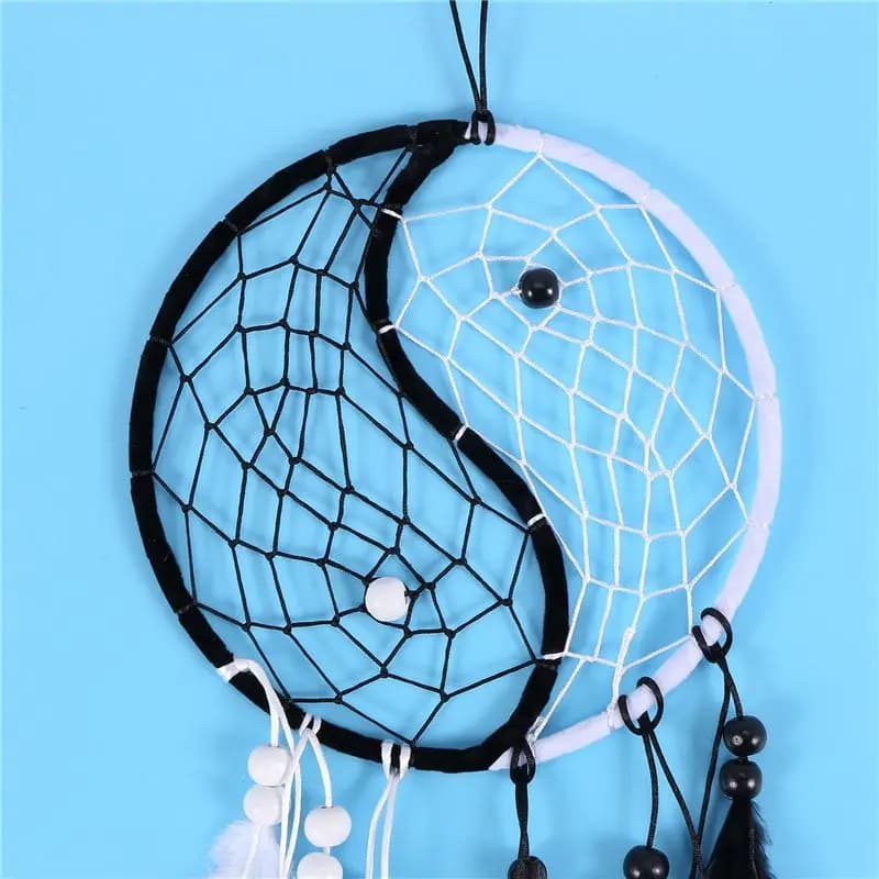 B84B Handmade Yin Yang Dream Catcher Circular Net with Feathers Beads Black and White Home Wall Decor