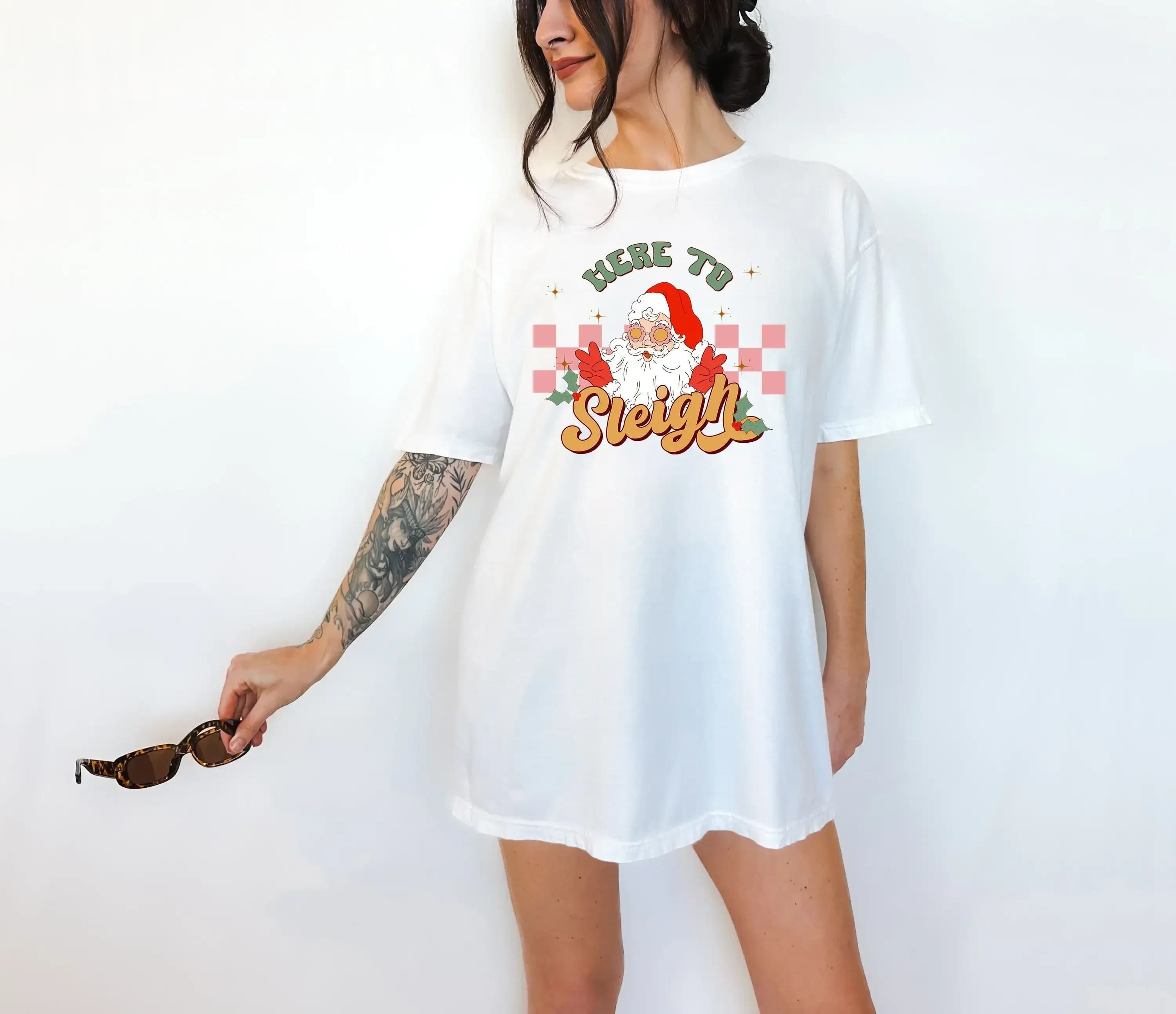 Retro Christmas T Shirt Here To Sleigh Vintage Funny Holiday Ugly Sweater Santa
