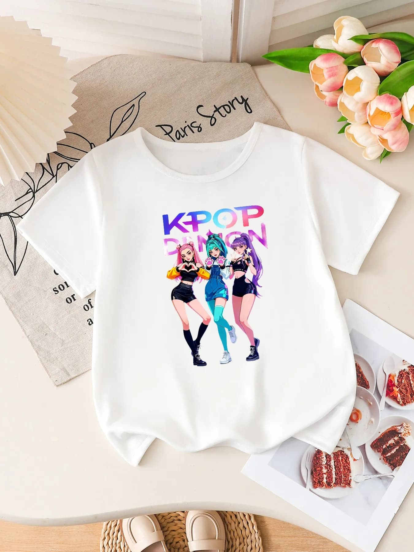 T-shirt a maniche corte con stampa KPOP per ragazze, maglietta con grafica a cartoni animati, top casual estivo per bambini