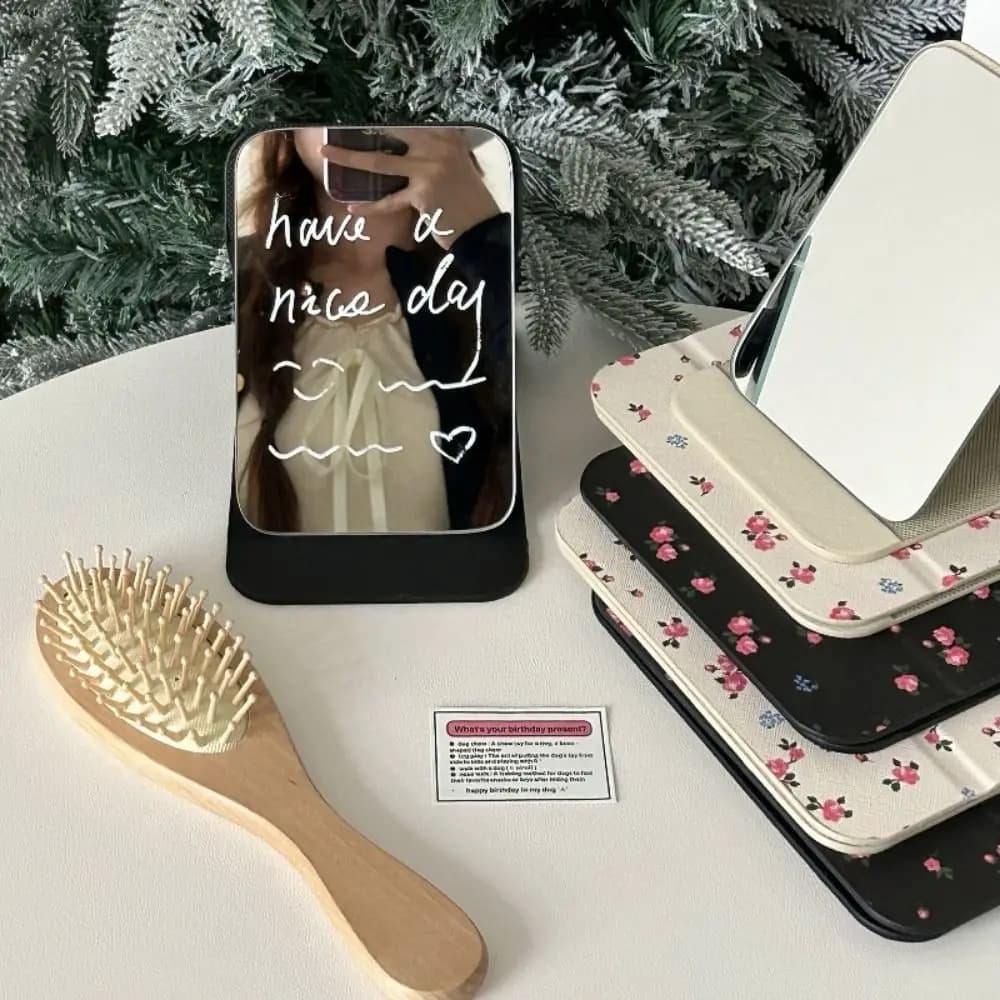 Specchio da tavolo in pelle PU Specchio cosmetico compatto Specchio per trucco pieghevole Specchio per trucco tascabile leggero e delicato