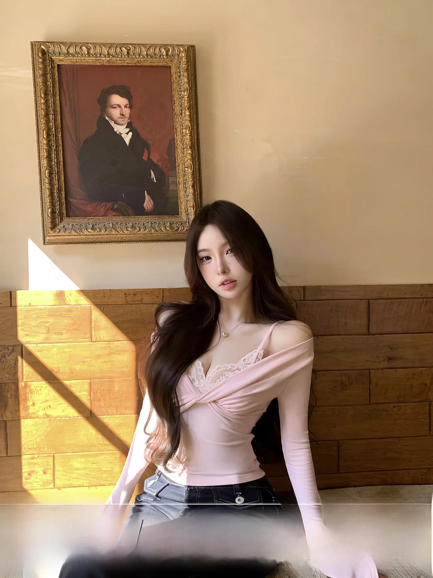 Completo Set T-shirt in Pizzo Rosa Pure Desire e Gonna a Rete Elastica Avvolgente da Donna - Collezione Fiabesca 'Catching Dreams'