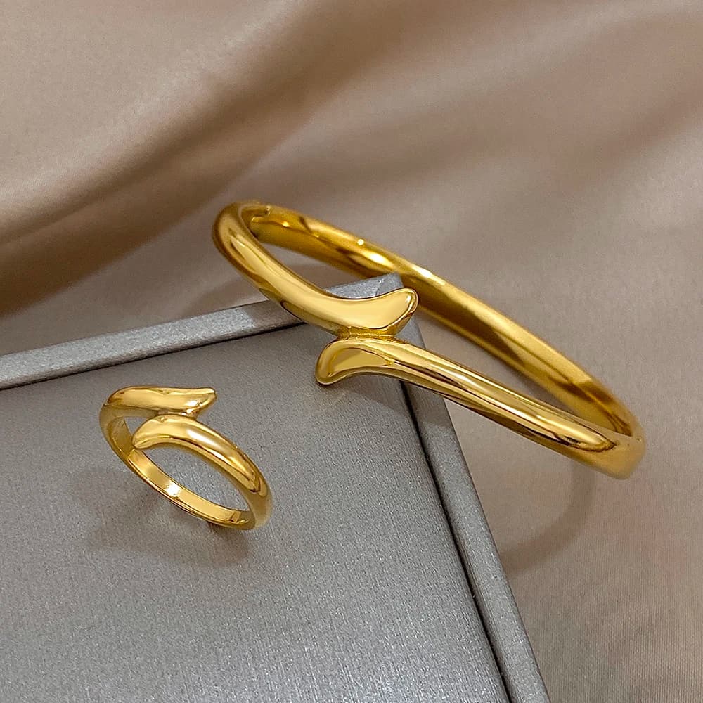 Minimalist Glossy Stainless Steel Cuff Bangle Bracelet for Women 18K Gold Plated Smooth Bracelets Ring Waterproof Jewelry