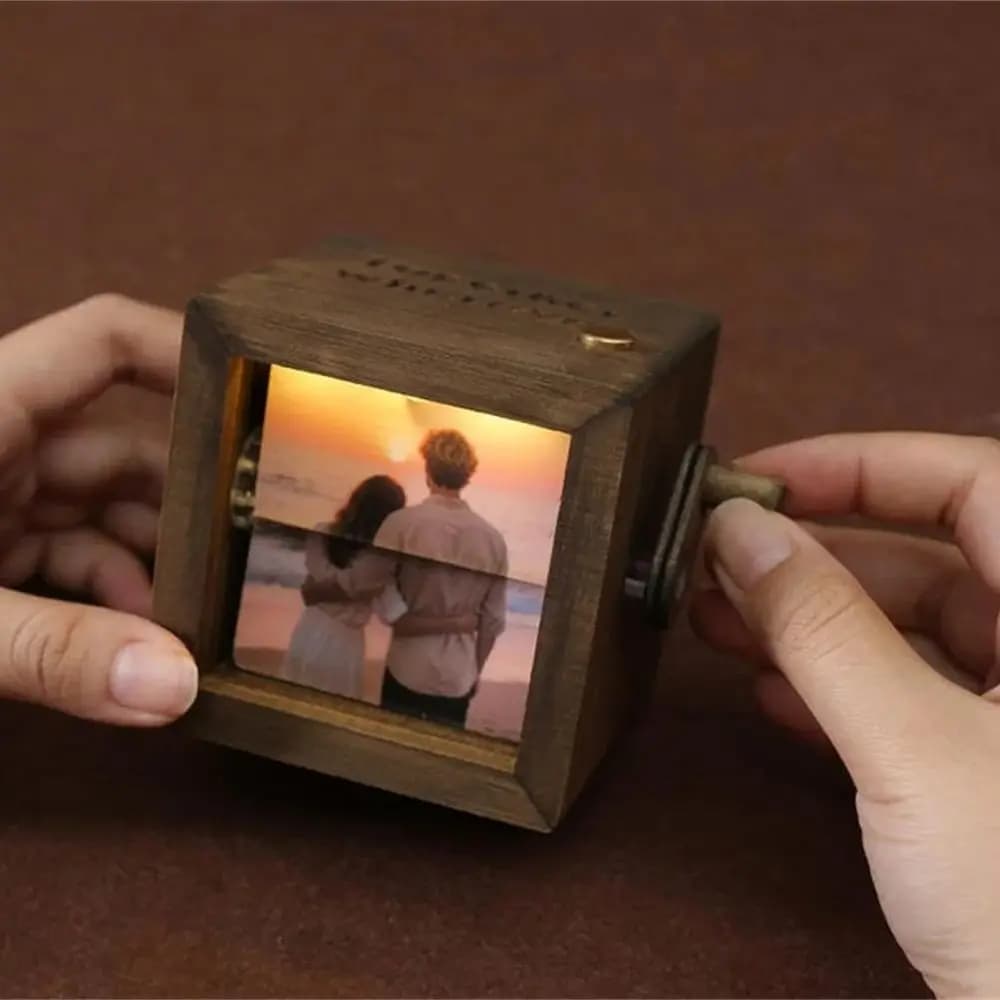 Custom Flipbook Photo Frame Custom Wooden Animation Memorial Images Gift Album for Valentine's Couples Decorative Birthday