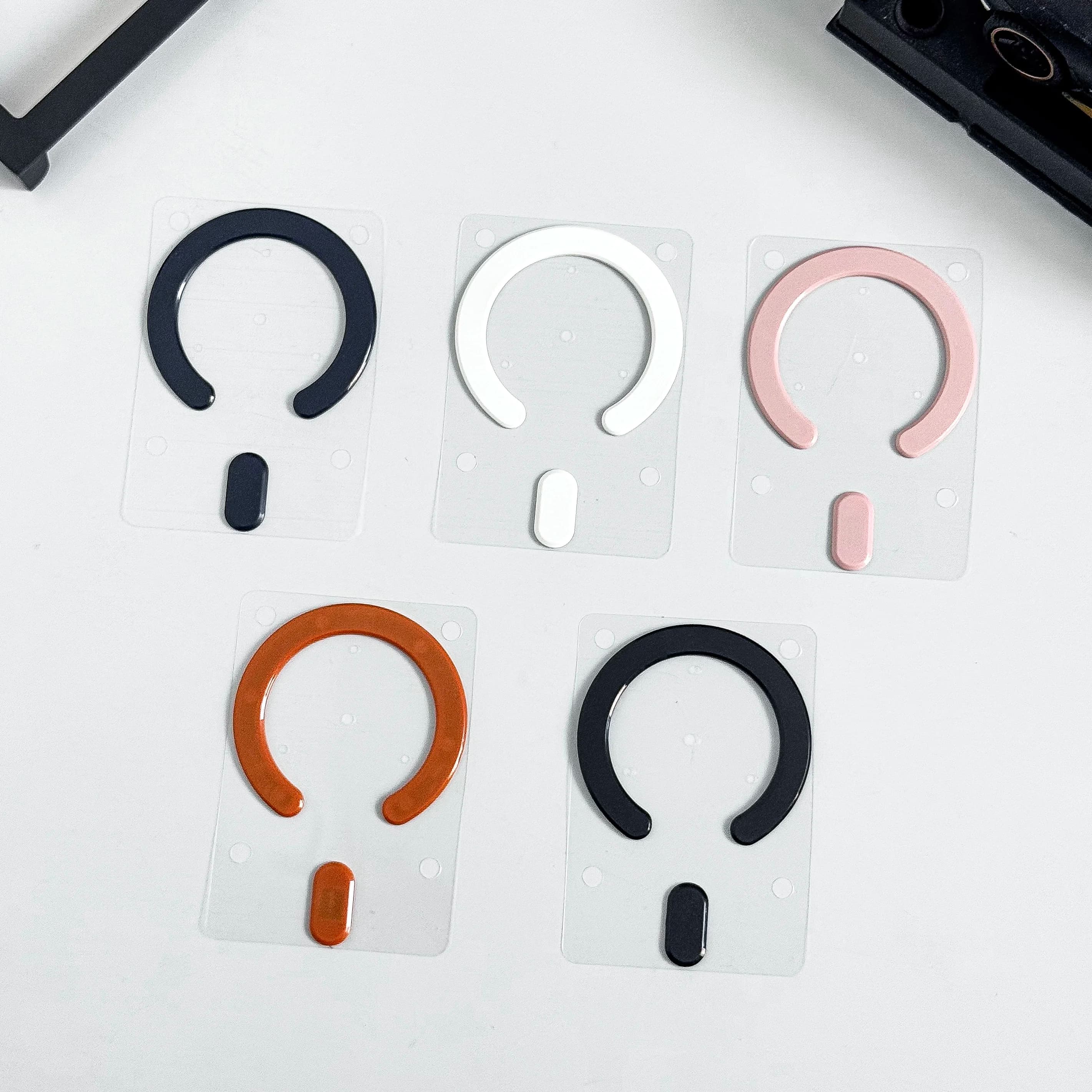 Adesivo magnetico ultrasottile per telefono, supporto per auto wireless, lamiera magnetica e piastra metallica - Universale per tutti i telefoni