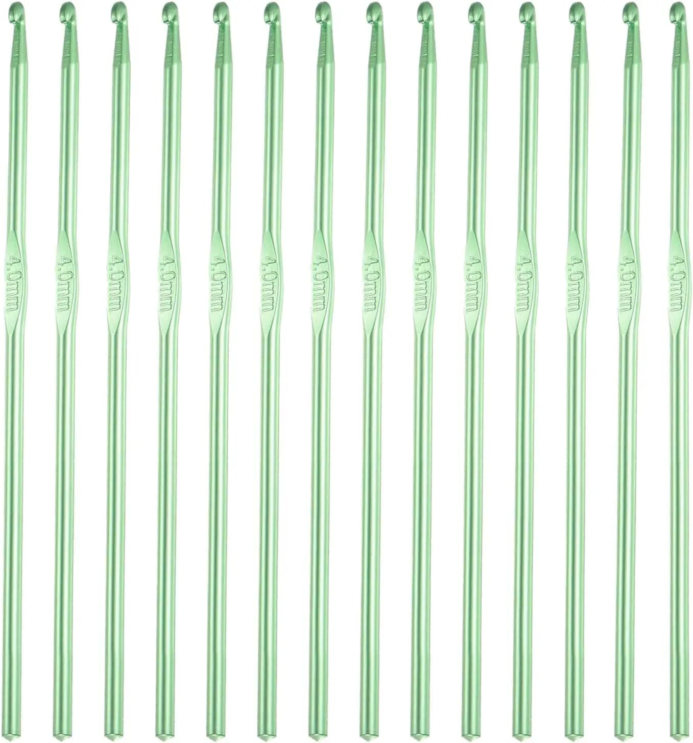 Uncinetti in alluminio 14 pezzi da 4 mm con impugnatura ergonomica per principianti nel lavoro a maglia