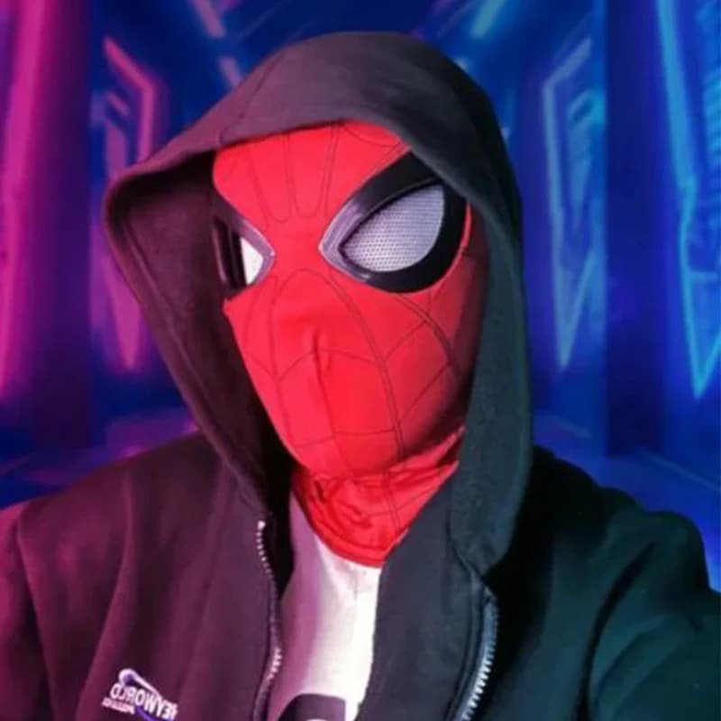 New Miles Spiderman Mask with Mobile Eyes, 1:1 Electronic Mask with Remote Control, Creative Toy for Adults and Children, Original Gift
