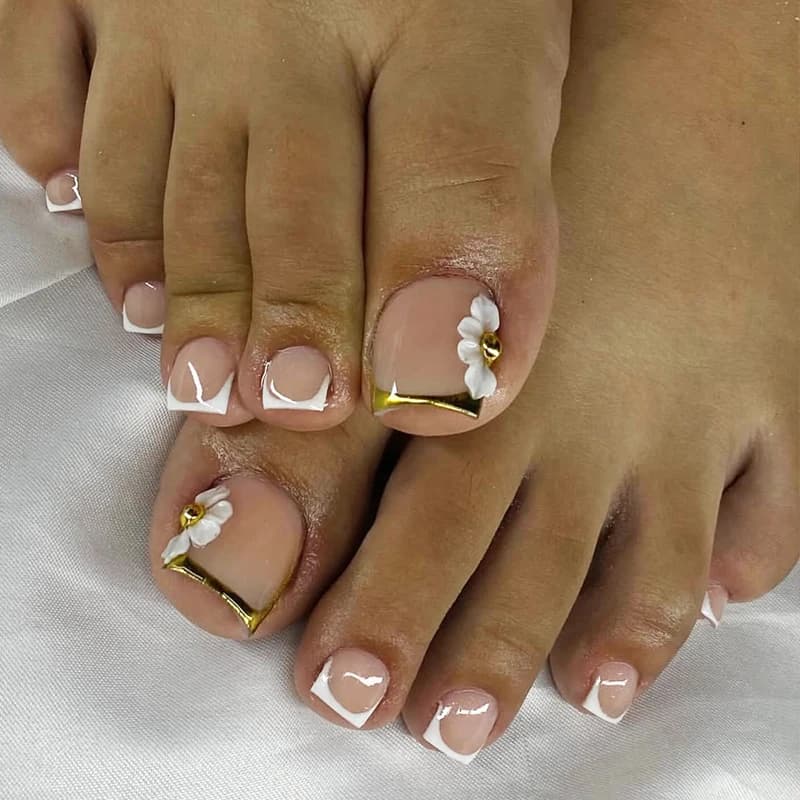 24Pcs Short Square French White Head False Toenails Shiny golden Powder border False Nails Tips flower Detachable Press On Nails