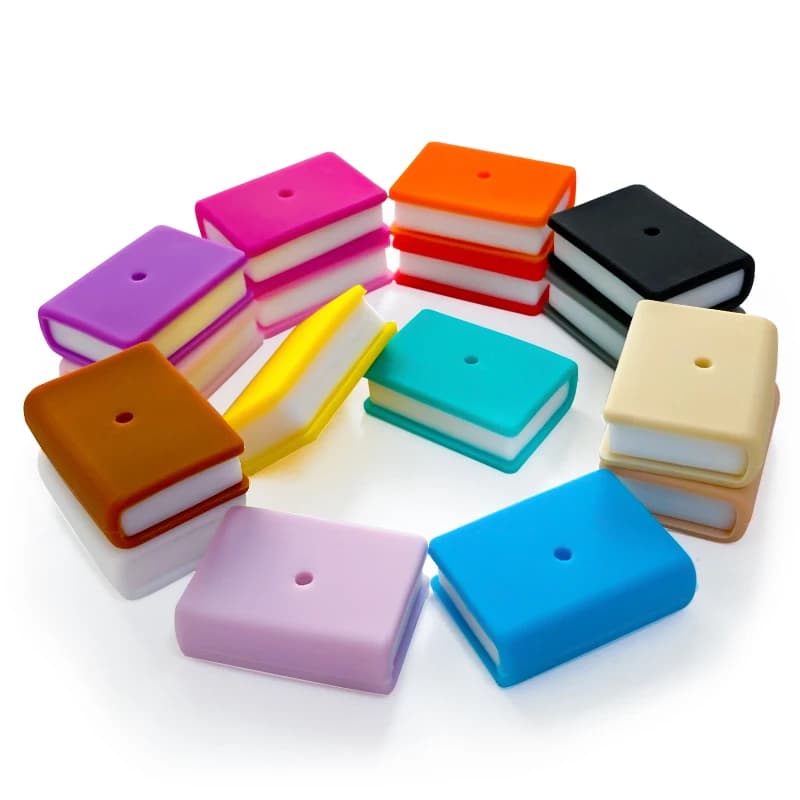 10 pz. Mini Nuove Perline in Silicone a Forma di Libro, Accessori Giocattolo Ciuccio Cartone Animato, Perline per Creazione Gioielli, Braccialetti Fai da Te all'Ingrosso