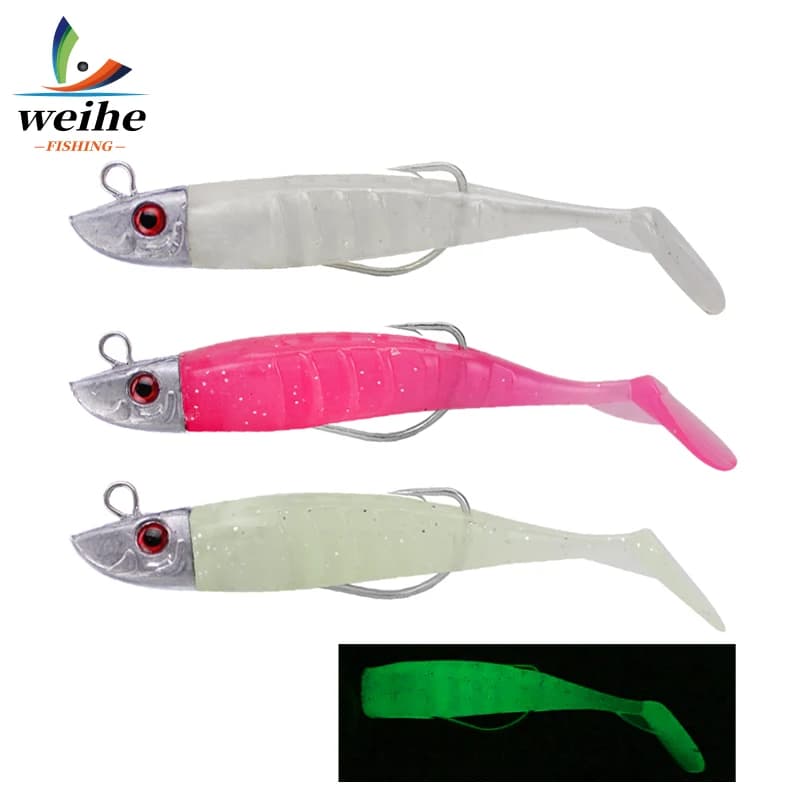 1 esca da pesca da 8 cm e 8,5 g, tipo pesce, con testa in piombo, amo a cranks, coda a T, esca morbida.