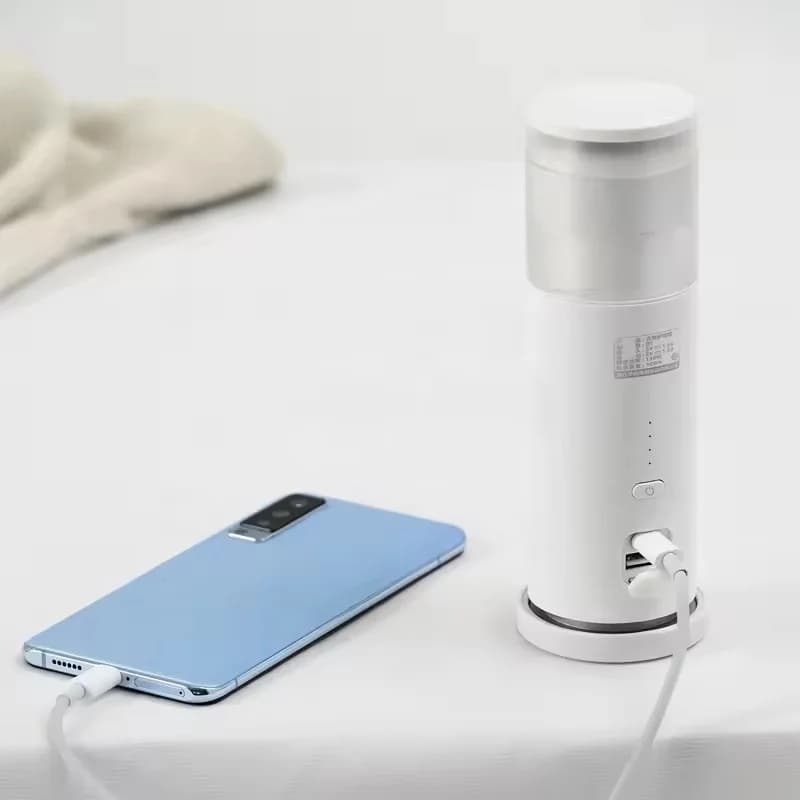Ferro da Stiro Portatile 3 in 1 Senza Fili, 400g con Power Bank da 8000mAh e Rimuovi Pelucchi, Alternativa al Ferro da Stiro da Viaggio per Casa e Ufficio